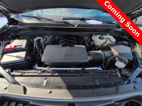 Used 2022 Chevrolet Suburban LT w/ Luxury Package image 14