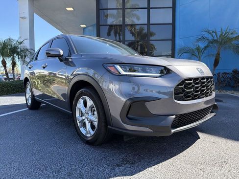 Certified 2025 Honda HR-V LX image 18