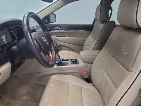 Used 2019 Jeep Grand Cherokee Overland image 17