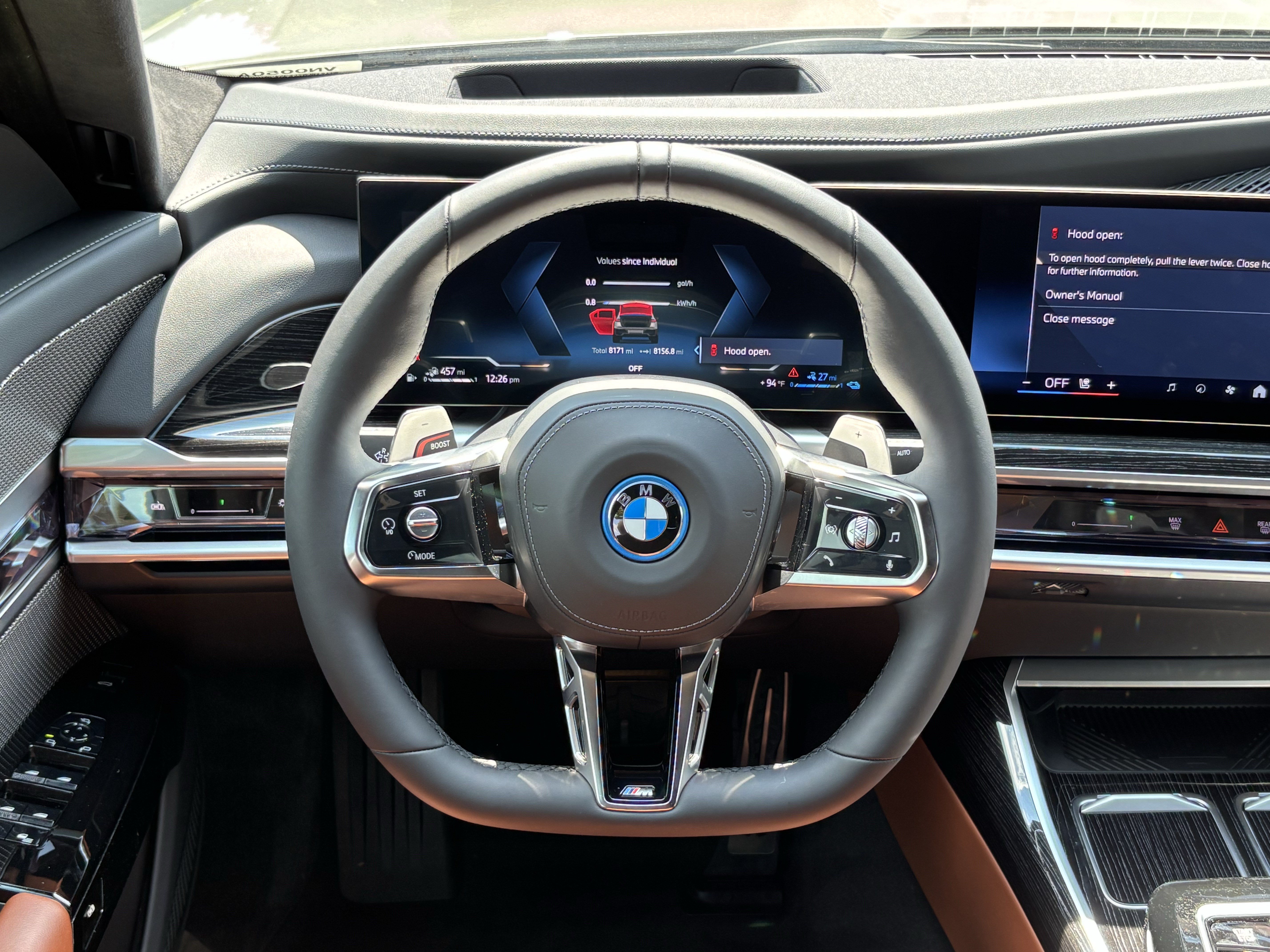 Certified 2025 BMW 750e xDrive w/ Executive Package AWD/4WD image 18