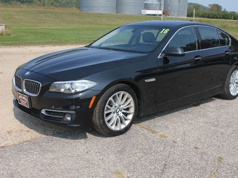 Used 2016 BMW 528i xDrive Sedan image 2