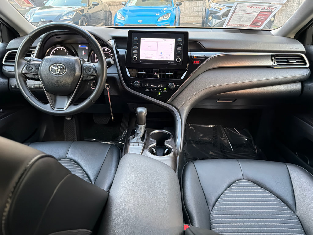 Used 2024 Toyota Camry SE FWD image 14