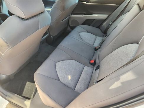 Used 2024 Toyota Camry LE image 20