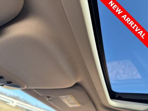 Used 2014 Jeep Compass Latitude image 11