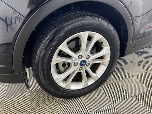 Used 2019 Ford Escape SE FWD image 25