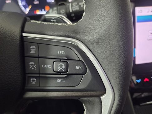 New 2026 Jeep Grand Cherokee L 2WD image 14