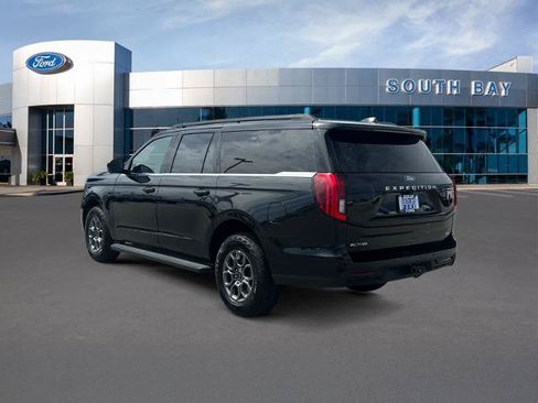 Certified 2025 Ford Expedition Max Active RWD image 3