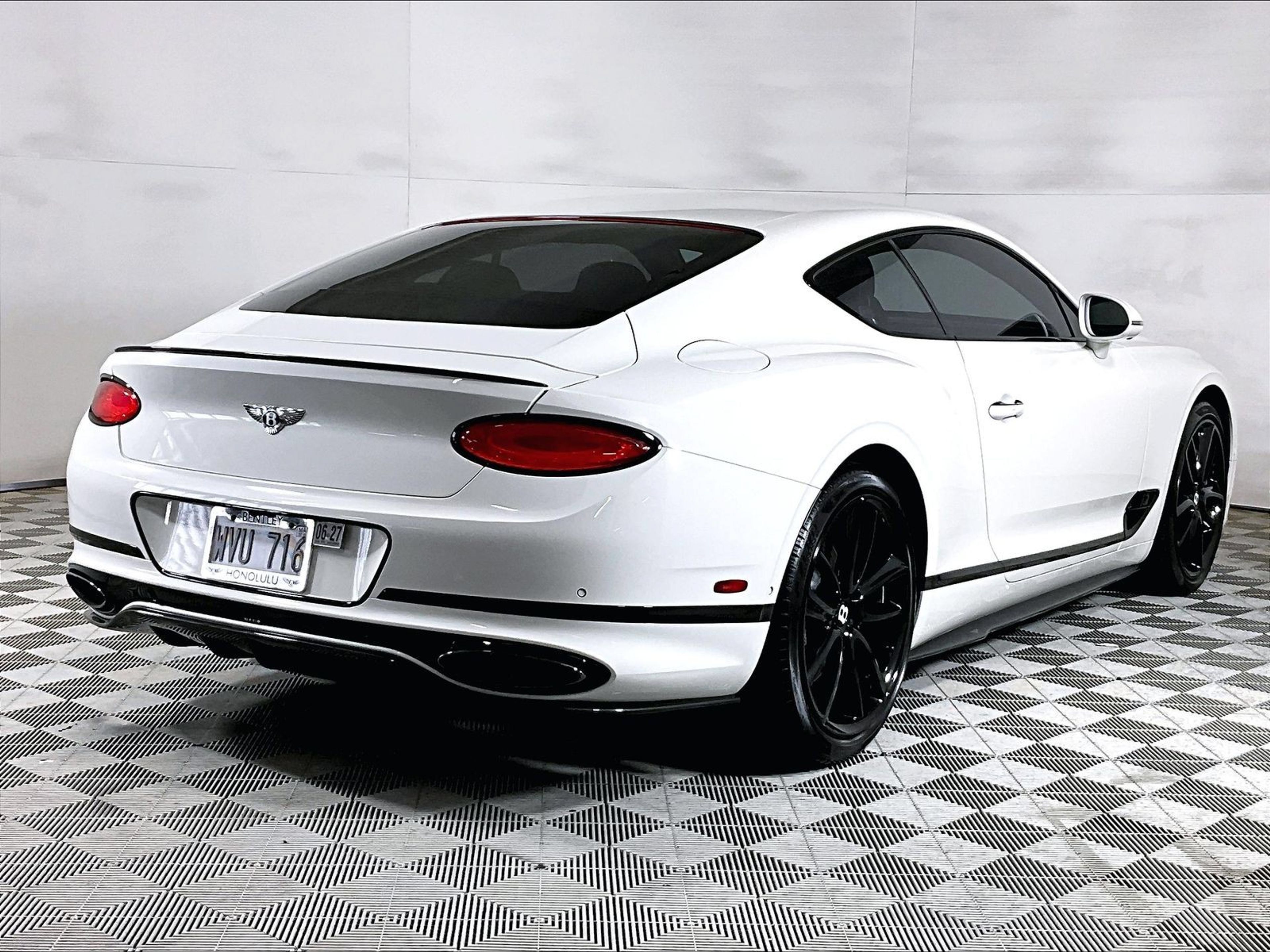 Used 2021 Bentley Continental GT Mulliner AWD/4WD image 9
