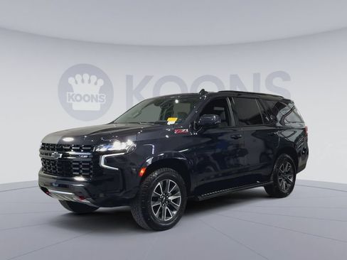 Used 2023 Chevrolet Tahoe Z71 w/ Luxury Package AWD/4WD image 5
