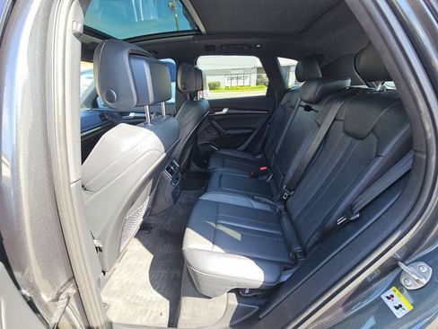 Used 2018 Audi SQ5 Premium Plus w/ Navigation Package AWD/4WD image 5
