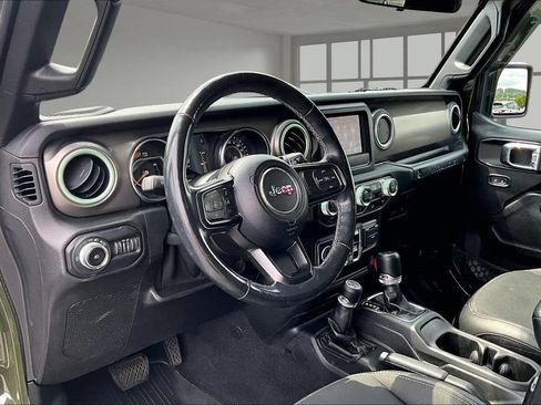 Used 2021 Jeep Wrangler Unlimited Sport AWD/4WD image 14