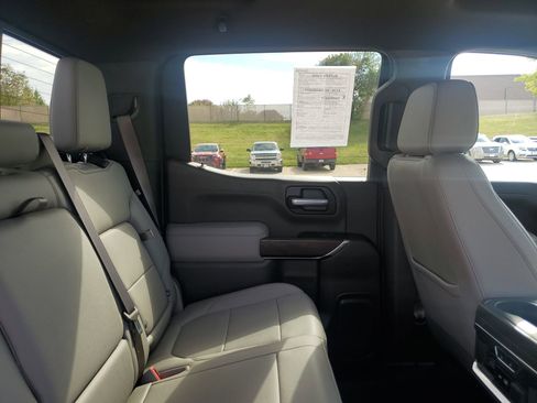 Used 2021 GMC Sierra 1500 SLT w/ SLT Premium Package image 33
