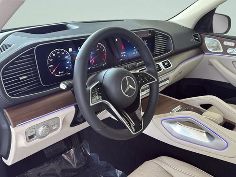 New 2026 Mercedes-Benz GLE 450 4MATIC image 47