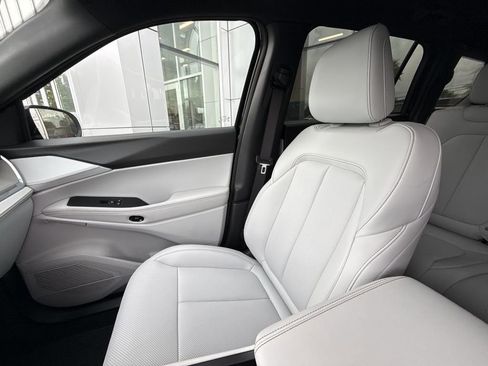 New 2026 Jeep Cherokee Limited AWD/4WD image 23