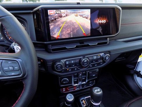 New 2026 Jeep Wrangler Unlimited Rubicon 392 image 15