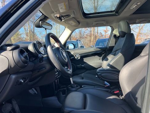 Used 2019 MINI Cooper S w/ Storage Package image 17