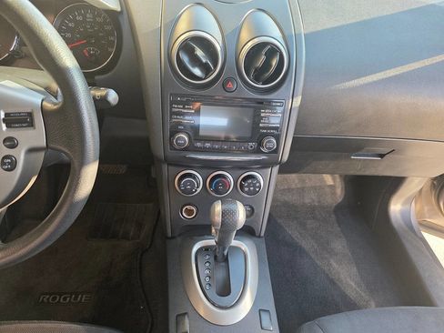 Used 2015 Nissan Rogue S w/ Convenience Package image 17