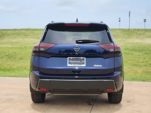 New 2026 Nissan Rogue Dark Armor FWD image 8