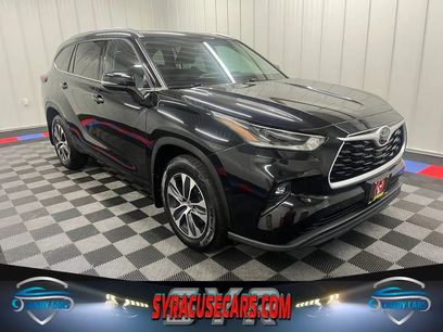 Used 2021 Toyota Highlander XLE