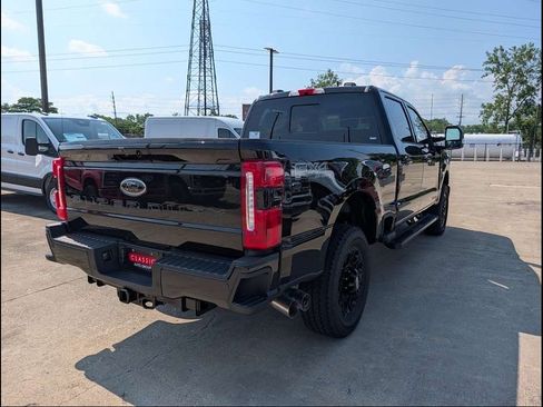 New 2026 Ford F350 Lariat w/ Black Appearance Package AWD/4WD image 3