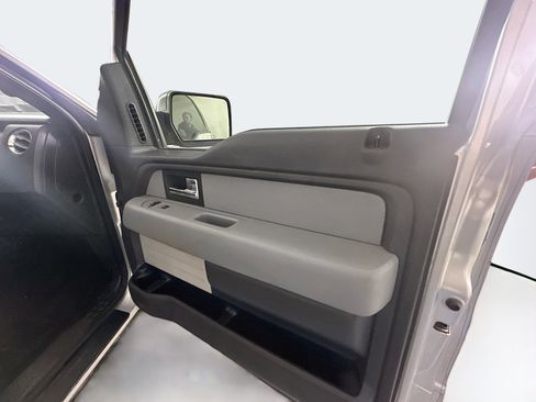 Used 2013 Ford F150 XLT image 29