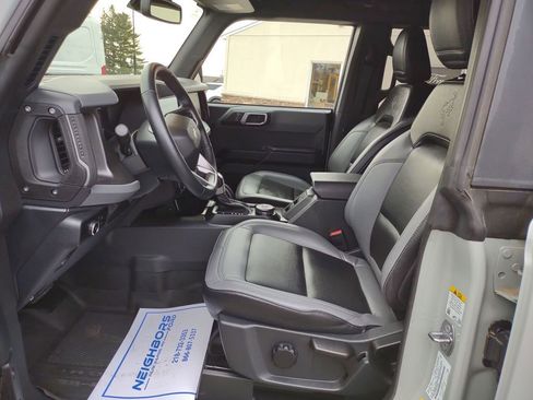 Used 2024 Ford Bronco Big Bend image 9