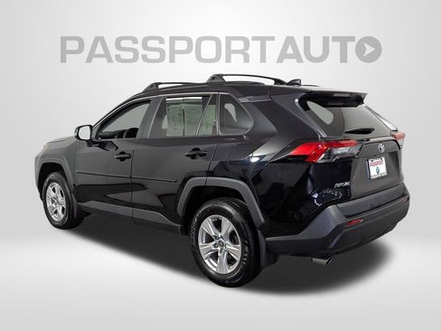Used 2021 Toyota RAV4 XLE image 3
