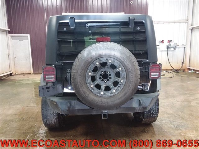 Used 2013 Jeep Wrangler Unlimited Sport w/ Connectivity Group AWD/4WD image 8