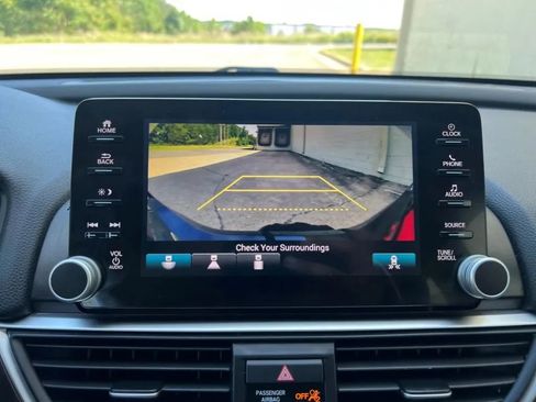 Used 2018 Honda Accord EX-L image 40