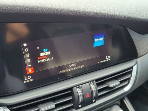 Used 2019 Alfa Romeo Giulia Ti w/ TI Performance Package image 18