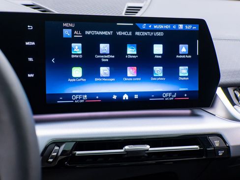 Certified 2025 BMW X2 xDrive28i w/ Premium Package image 24