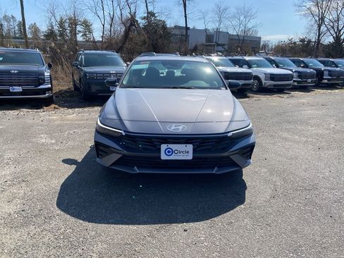 New 2026 Hyundai Elantra SEL Sport Premium FWD image 3