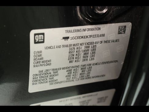 Used 2023 Chevrolet Silverado 1500 LT AWD/4WD image 33