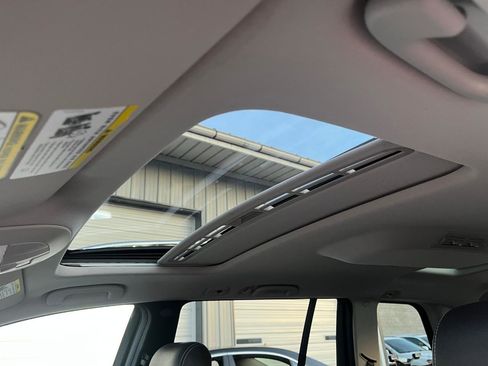 Used 2009 Mercedes-Benz GL 320 BlueTEC 4MATIC image 37