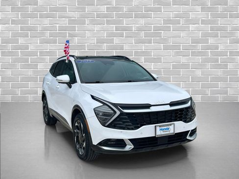 Used 2025 Kia Sportage SX image 7