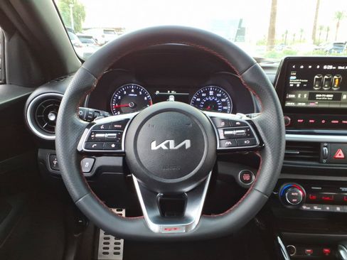 Used 2022 Kia Forte GT FWD image 12
