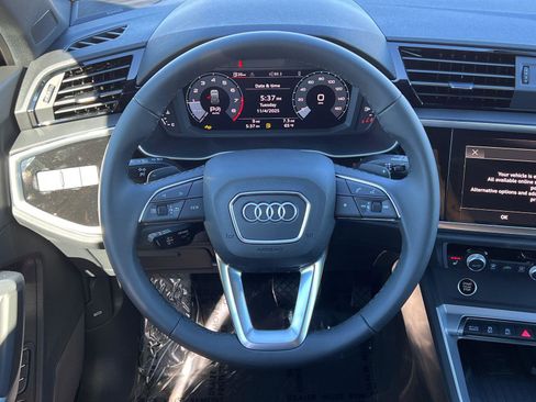 New 2025 Audi Q3 2.0T Premium image 17