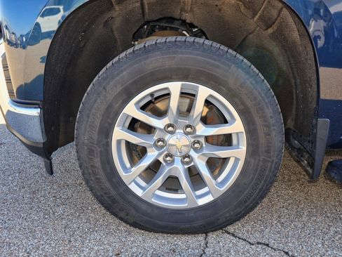 Used 2020 Chevrolet Silverado 1500 LT w/ All-Star Edition image 29