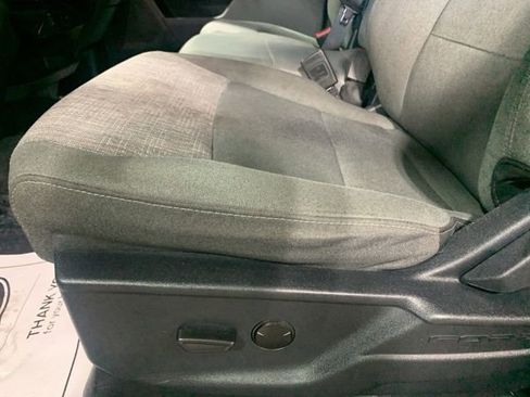 Used 2024 Ford F250 XLT AWD/4WD image 10
