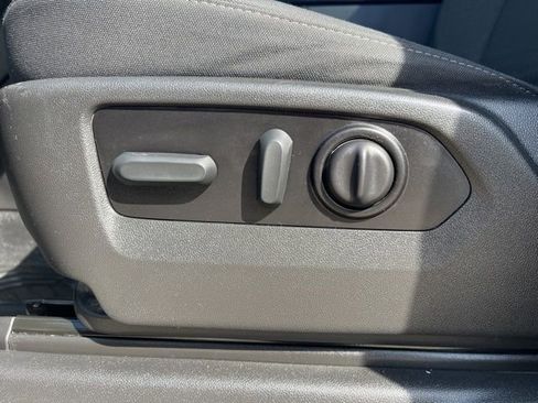 Used 2022 Chevrolet Silverado 1500 LT Trail Boss w/ Safety Package image 23