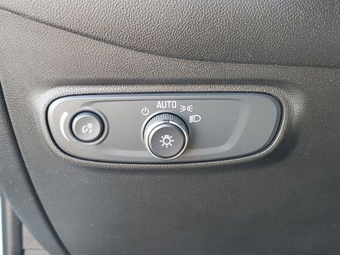 Used 2022 Chevrolet Equinox LT AWD/4WD image 20