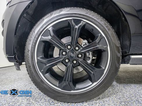 Used 2024 Ford Expedition Limited AWD/4WD image 50