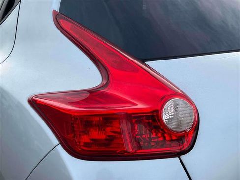 Used 2013 Nissan Juke SV image 10