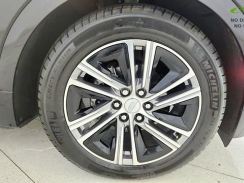 Used 2025 Cadillac Lyriq Luxury AWD/4WD image 78