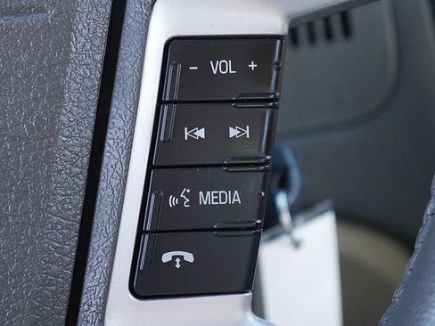 Used 2010 Mercury Milan Hybrid image 31