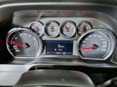 Used 2021 Chevrolet Silverado 1500 LT Trail Boss w/ Convenience Package II AWD/4WD image 18