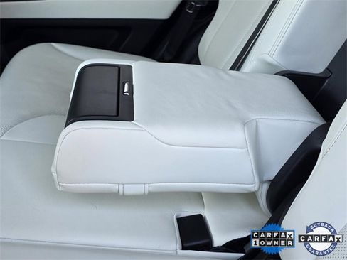 Used 2023 Lexus LX 600 4WD w/ Luxury Package image 10