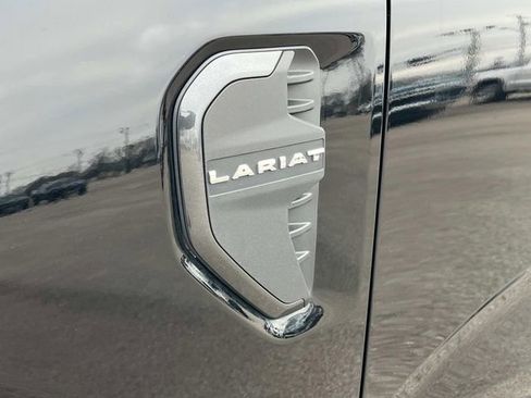 Used 2024 Ford Ranger Lariat w/ FX4 Off-Road Package AWD/4WD image 12