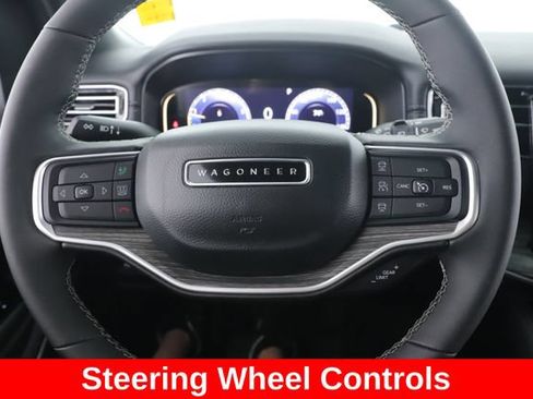Used 2024 Jeep Wagoneer L Series II w/ Flexible Seating Group AWD/4WD image 22