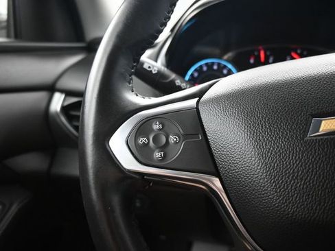 Used 2018 Chevrolet Traverse LT image 16